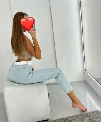 Полина